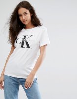 Calvin Klein Logo T-Shirt